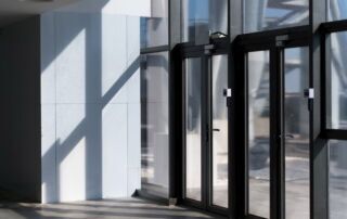 the best commercial exterior doors for hot climates