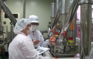 hygienic door solutions for food processing plants
