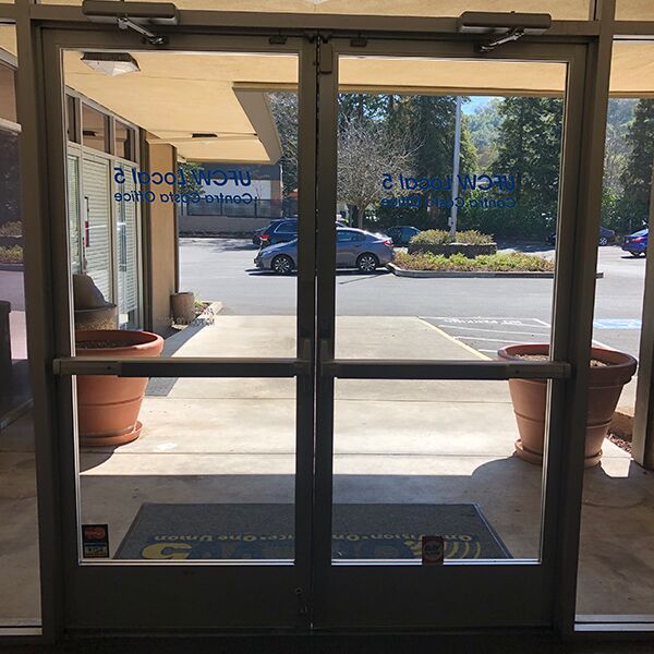 storefront door repair with double doors for a business in Folsom, CA