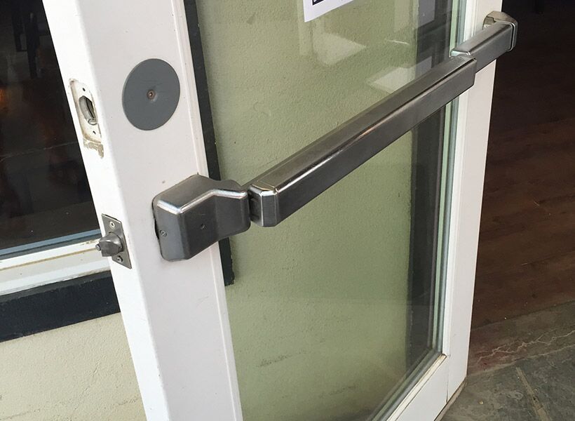 5 signs it’s time to replace your push bar