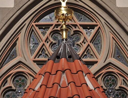 Choosing the Right Doors and Hardware for Your Synagogue