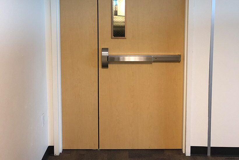 what to do when your panic bar won’t latch properly